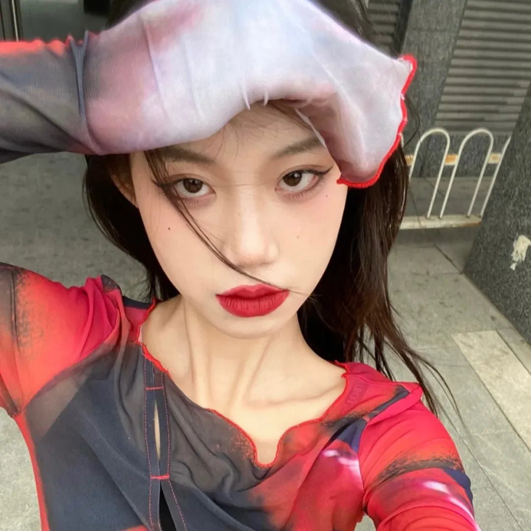巨幅宝丽莱大师